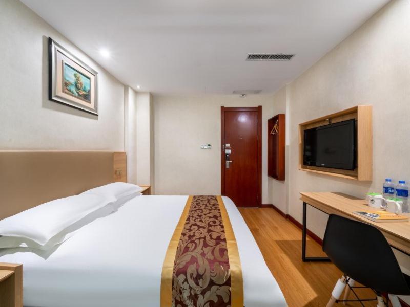 Greentree Inn Yiwu International Trade City Hotel ภายนอก รูปภาพ