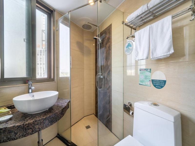 Greentree Inn Yiwu International Trade City Hotel ภายนอก รูปภาพ