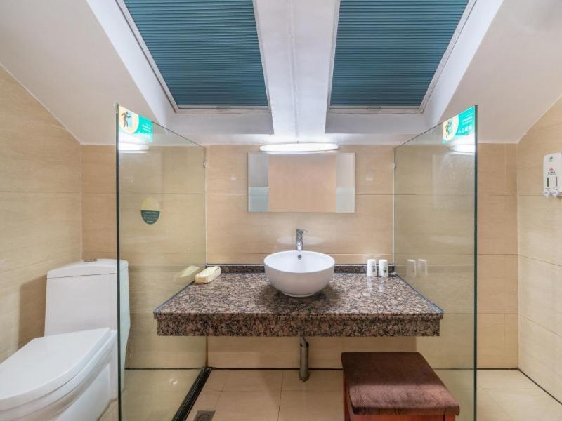 Greentree Inn Yiwu International Trade City Hotel ภายนอก รูปภาพ