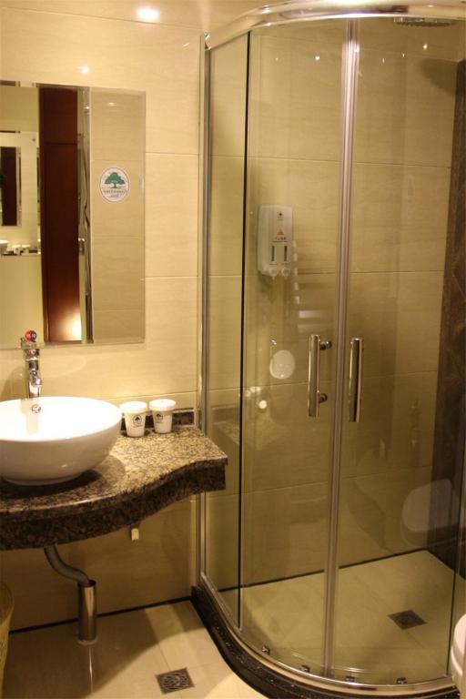 Greentree Inn Yiwu International Trade City Hotel ภายนอก รูปภาพ