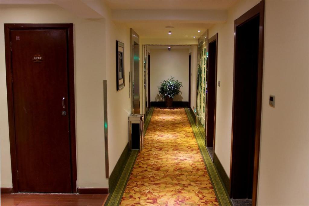 Greentree Inn Yiwu International Trade City Hotel ภายนอก รูปภาพ